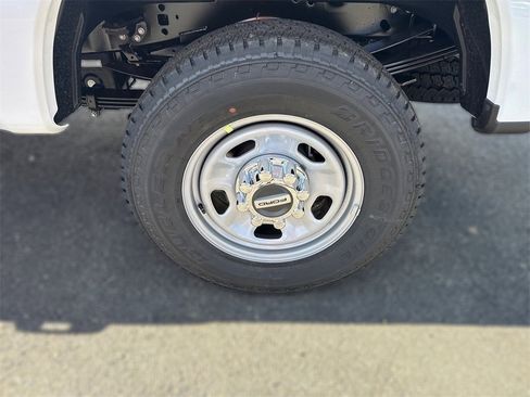 New 2026 Ford F350 XL w/ XL Chrome Package image 12