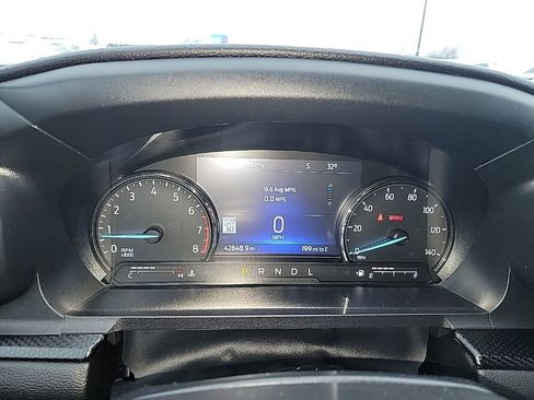 Used 2022 Ford Explorer ST-Line image 14