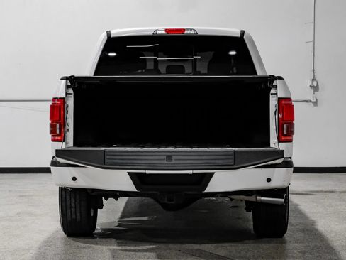 Used 2015 Ford F150 Platinum w/ Equipment Group 701A Luxury AWD/4WD image 63