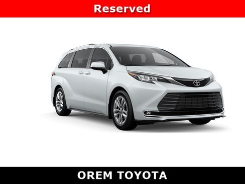 New 2026 Toyota Sienna Limited AWD/4WD image 15