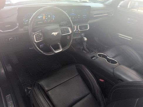 Used 2025 Ford Mustang Premium RWD image 15