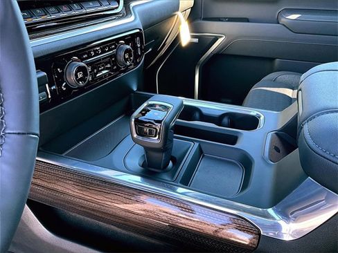 New 2025 Chevrolet Silverado 1500 RST w/ Dark Appearance Package image 12