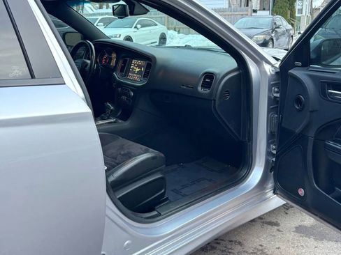 Used 2020 Dodge Charger Scat Pack w/ Dynamics Package image 17