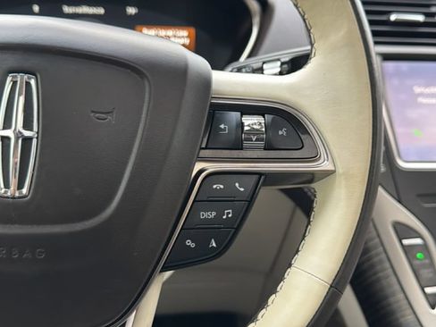 Used 2019 Lincoln Nautilus Black Label FWD image 21