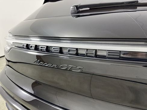 Certified 2022 Porsche Macan GTS image 19