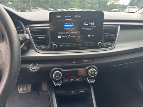 Used 2022 Kia Rio S w/ Technology Package FWD image 11