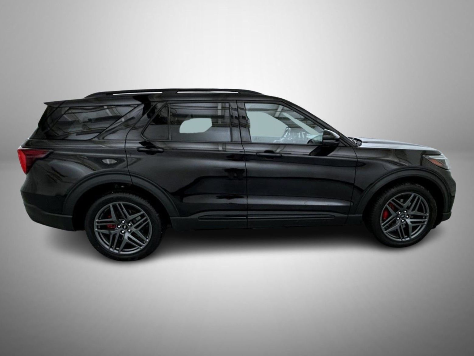 Used 2025 Ford Explorer ST AWD/4WD image 4