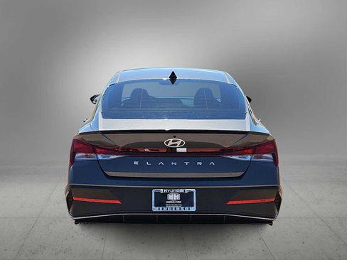New 2025 Hyundai Elantra Sport FWD image 7