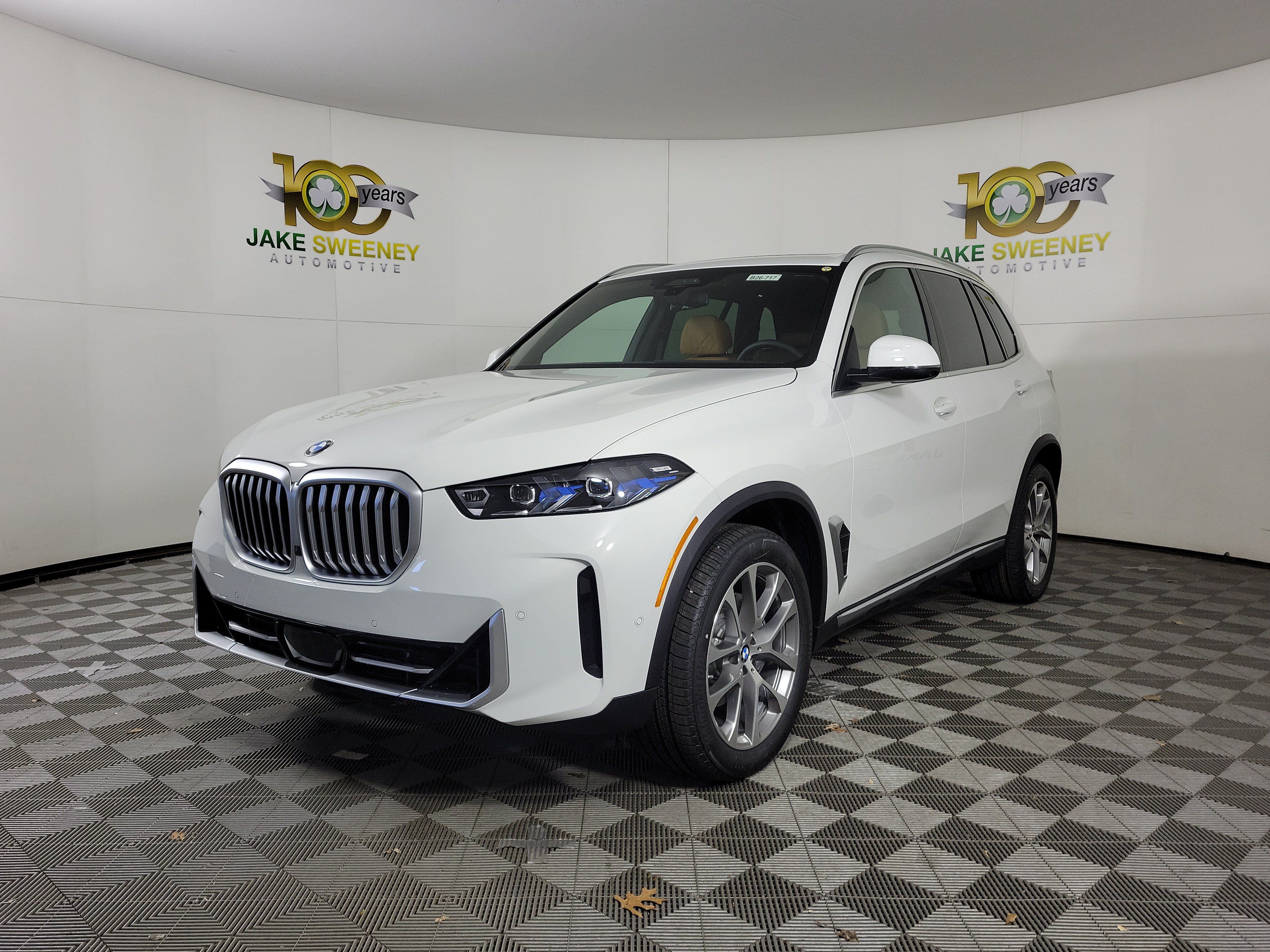 Certified 2026 BMW X5 xDrive40i AWD/4WD image 3