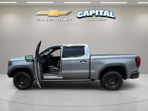 Used 2023 GMC Sierra 1500 AT4X w/ AT4X AEV Edition AWD/4WD image 9