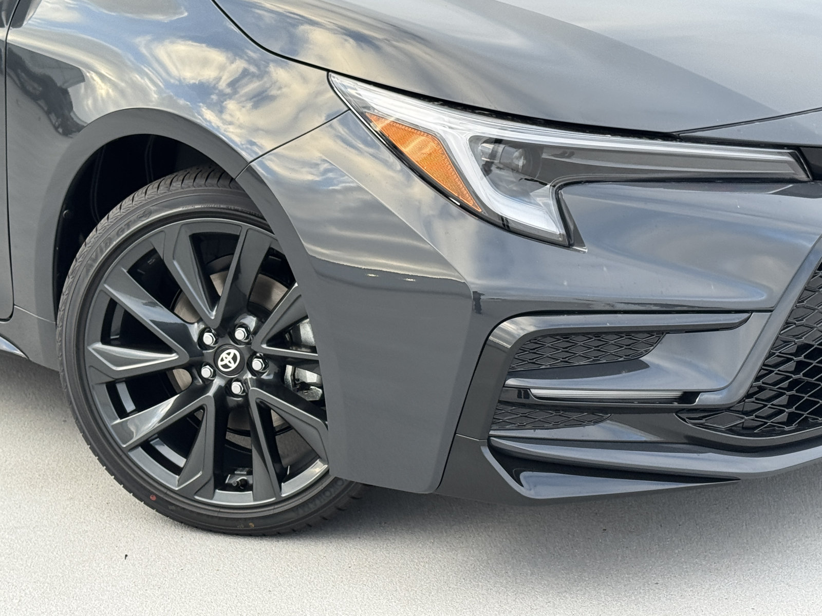 New 2027 Toyota Corolla SE FWD image 10