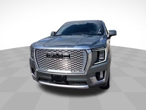 Used 2023 GMC Yukon XL Denali w/ LPO, Floor Liner Package image 34