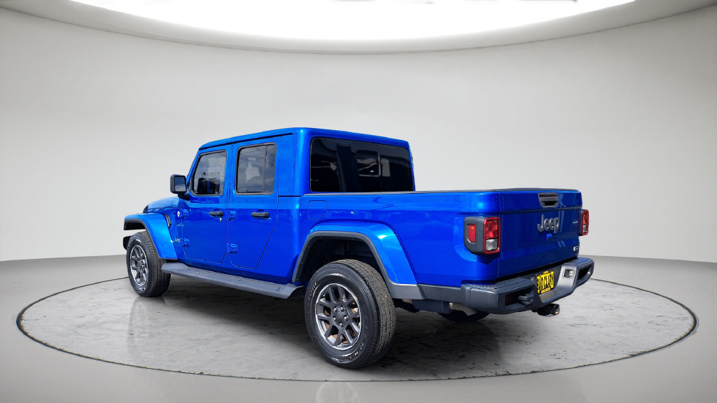 Used 2020 Jeep Gladiator Overland AWD/4WD image 7
