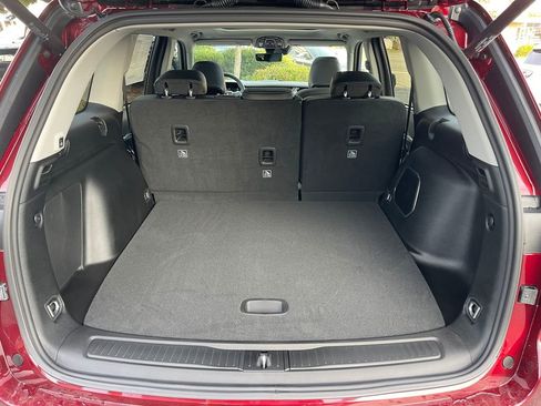 New 2024 Jeep Grand Cherokee Limited 4xe w/ Luxury Tech Group II AWD/4WD image 15