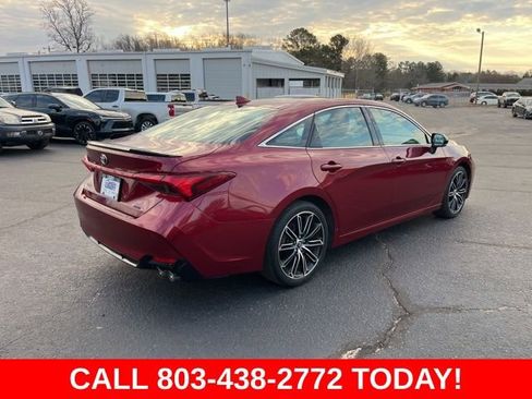 Used 2019 Toyota Avalon XSE w/ All Weather Liner Package image 3