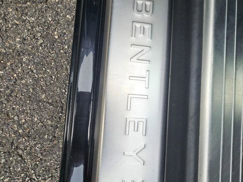 Used 2009 Bentley Flying Spur Flying Spur image 23