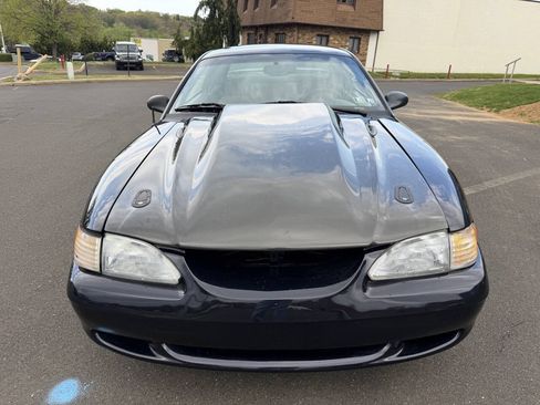 Used 1994 Ford Mustang GT RWD image 4