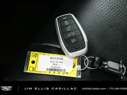 Used 2023 Acura MDX SH-AWD w/ Advance Package image 41