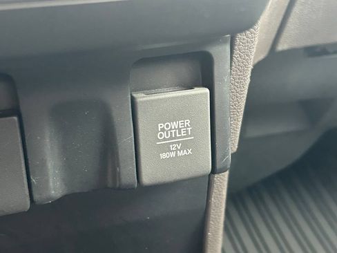 Used 2023 Honda Odyssey Touring image 31