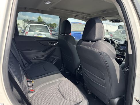Certified 2023 Subaru Forester Premium AWD/4WD image 18