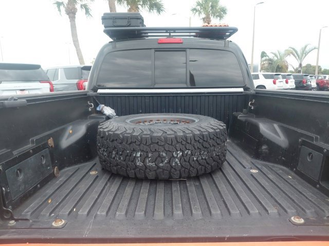 Used 2014 Toyota Tacoma 4x4 Double Cab w/ TRD Off-Road Package image 6