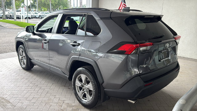 Used 2024 Toyota RAV4 XLE w/ Convenience Package FWD image 5