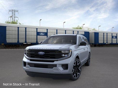 New 2026 Ford Expedition Max Platinum AWD/4WD image 2