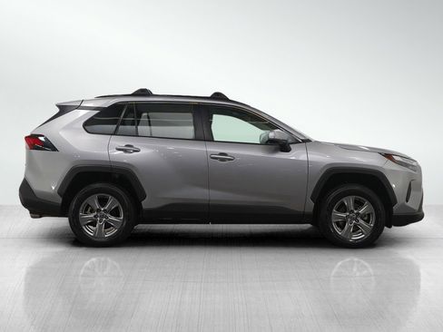 Used 2023 Toyota RAV4 XLE w/ Convenience Package image 6