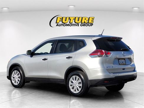 Used 2016 Nissan Rogue S image 7