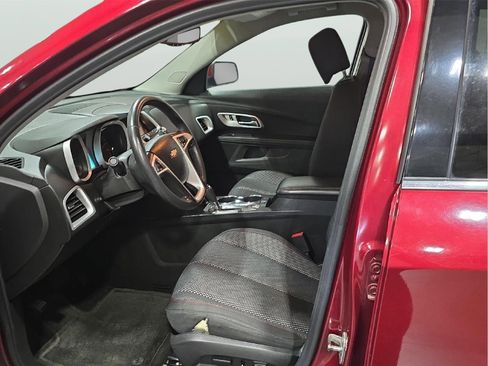 Used 2017 Chevrolet Equinox LT w/ Convenience Package image 7