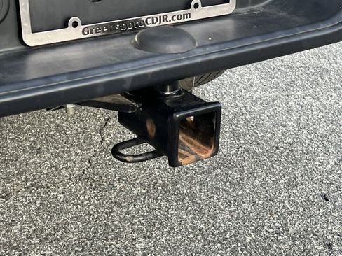 Used 2023 Jeep Gladiator Sport w/ Off Road Group image 28