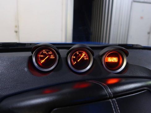 Used 2009 Nissan 370Z Touring w/ Sport Pkg image 20