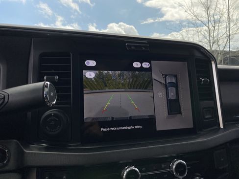 Used 2026 Ford F450 Platinum w/ FX4 Off-Road Package image 35