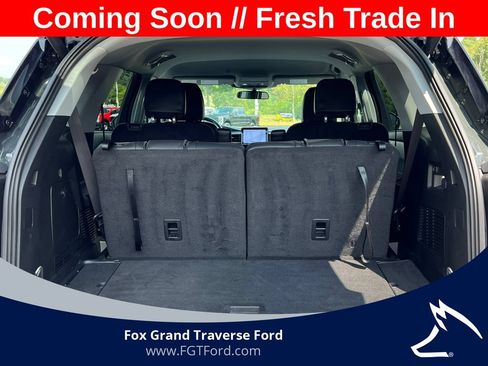Certified 2023 Ford Explorer XLT w/ Equipment Group 202A AWD/4WD image 38
