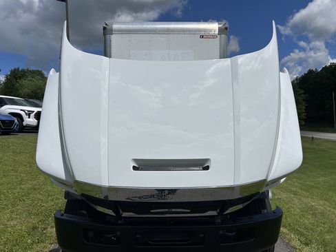 Used 2023 Ford F650 2WD Regular Cab Super Duty image 61