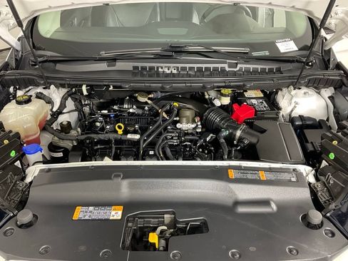 Certified 2019 Ford Edge Titanium w/ Equipment Group 301A FWD image 9