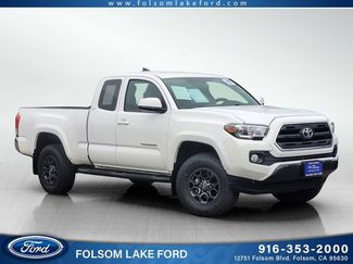 Used 2017 Toyota Tacoma SR5 w/ Tow Package AWD/4WD video 1
