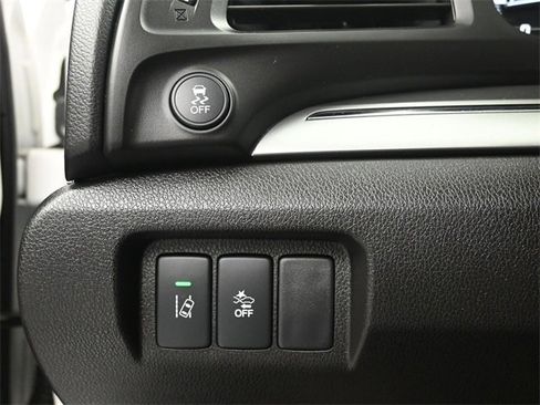 Used 2020 Acura ILX w/ Premium Package image 13