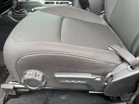 Used 2023 Jeep Wrangler Sport image 22