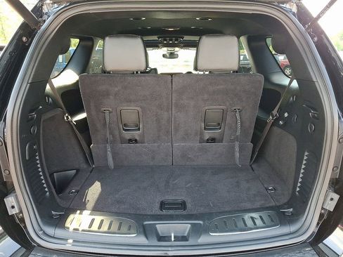 Used 2020 Dodge Durango R/T AWD/4WD image 32