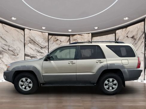 Used 2003 Toyota 4Runner SR5 RWD image 5