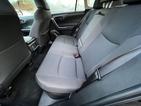 Used 2025 Toyota RAV4 LE image 25