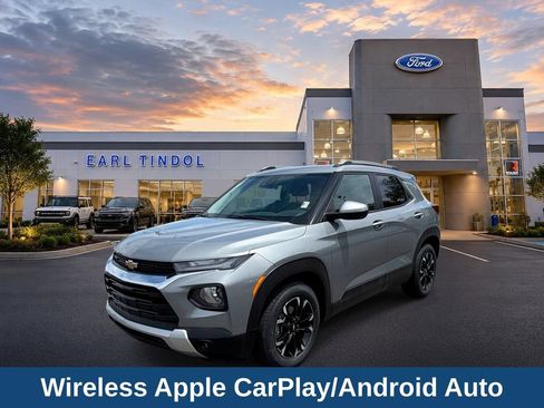 Used 2023 Chevrolet TrailBlazer LT FWD image 4