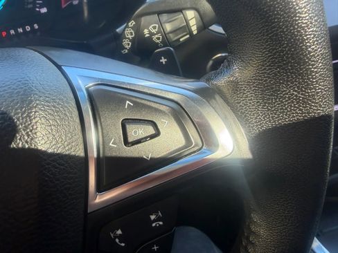 Used 2017 Ford Edge Titanium w/ Equipment Group 301A AWD/4WD image 20
