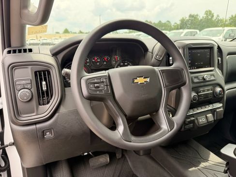 New 2026 Chevrolet Silverado 1500 Custom RWD image 15