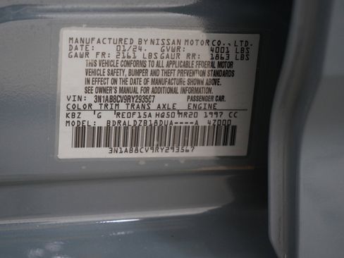 Used 2024 Nissan Sentra SV image 24