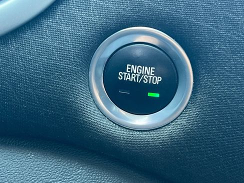 Used 2022 Chevrolet Malibu LT image 21