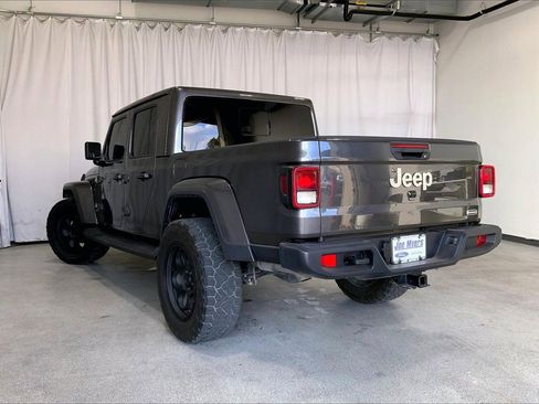 Used 2021 Jeep Gladiator Overland w/ Popular Equipment Package image 5