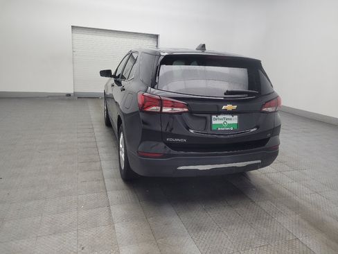 Used 2022 Chevrolet Equinox LT w/ Driver Convenience Package FWD image 5
