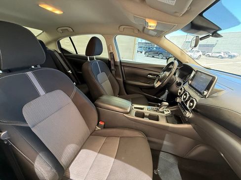Used 2021 Nissan Sentra SV FWD image 17